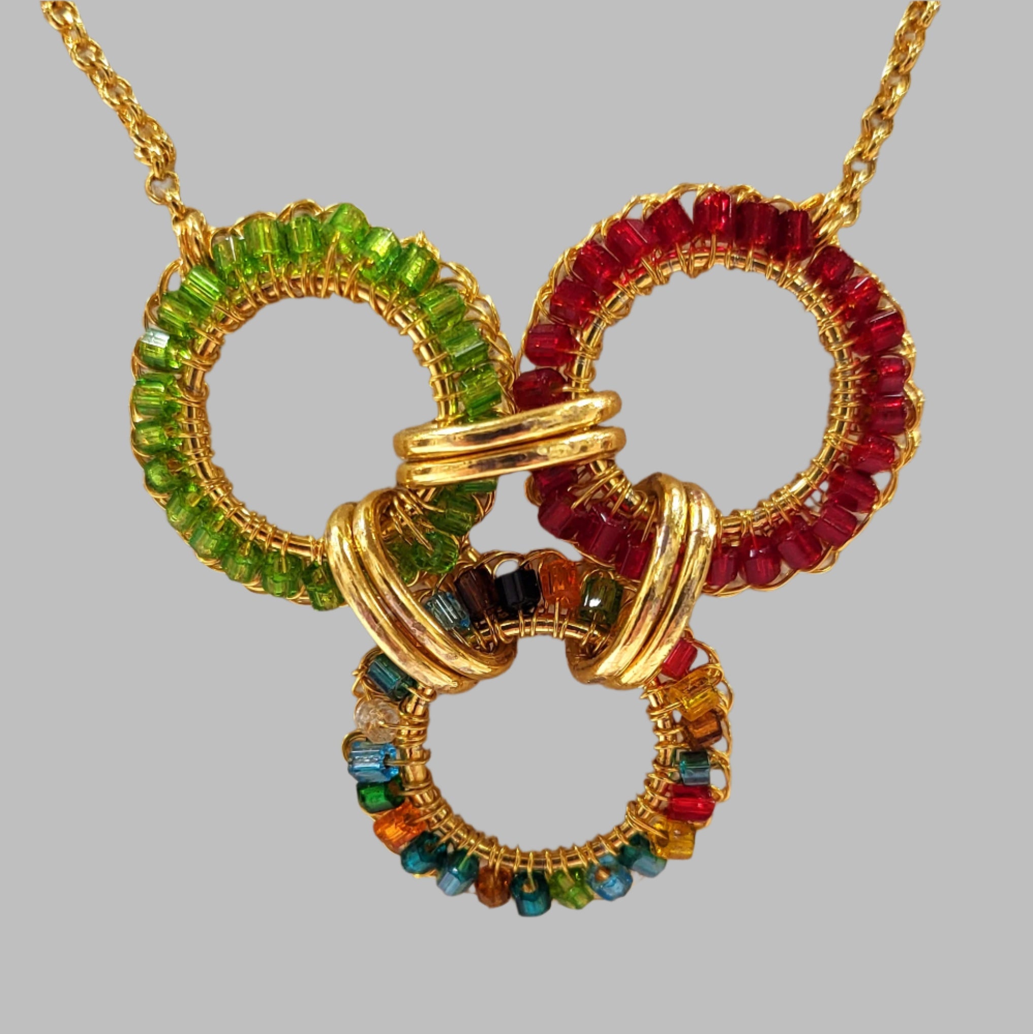 Multi mix linked rings crochet pendant