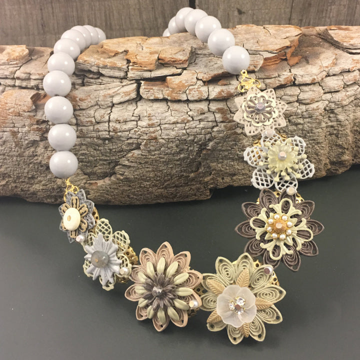 Delicate Garland - Driftwood Necklace