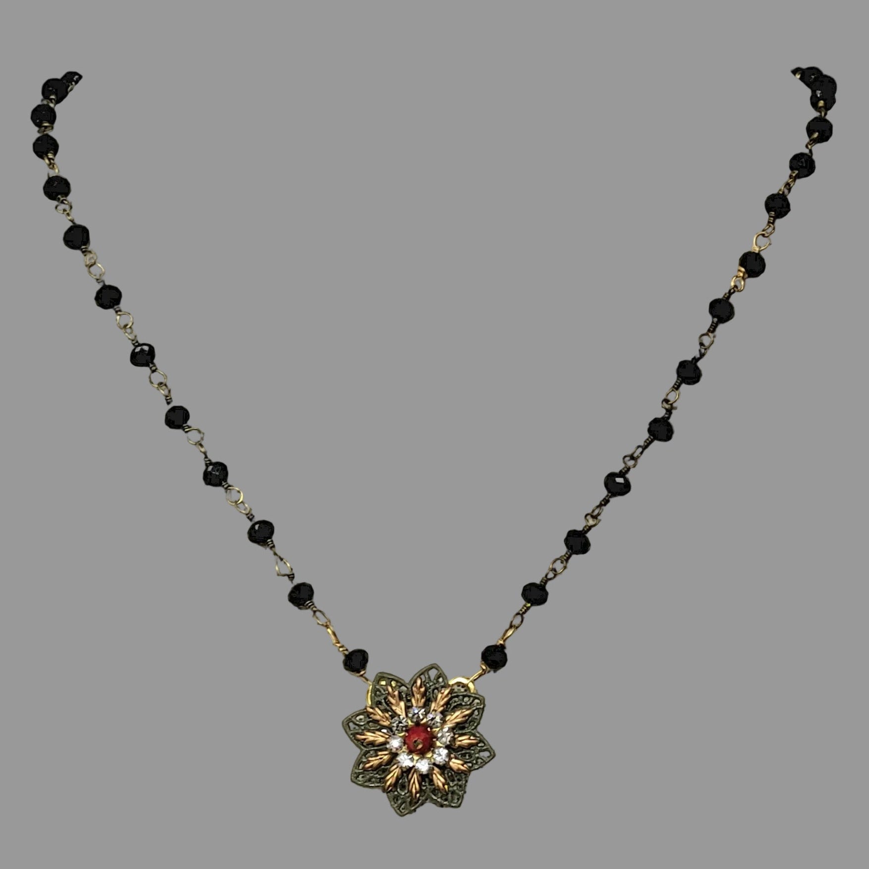 Frida Pendant: Olive