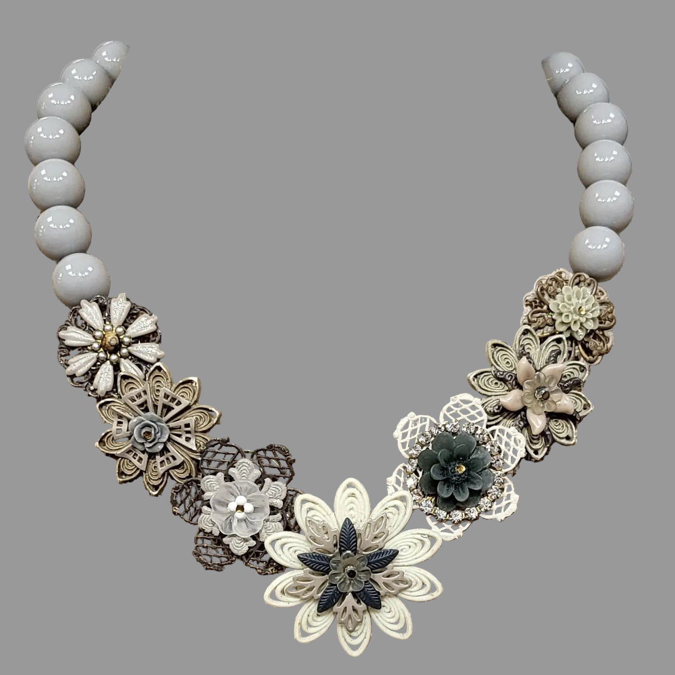 Frida Garland Necklace: Driftwood