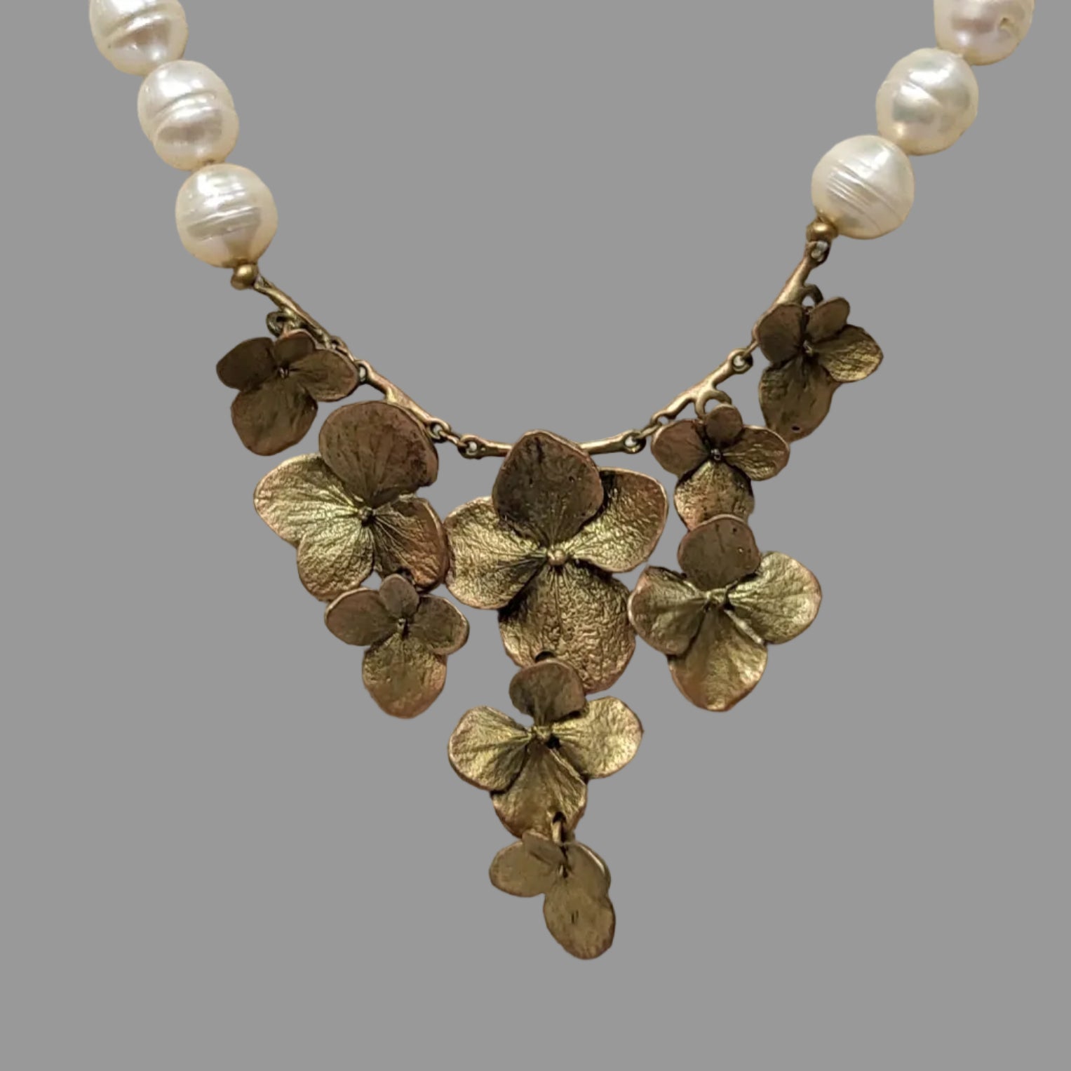 Hydrangea Necklace