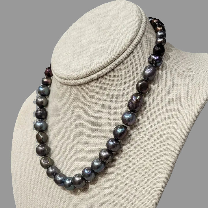 Classic strand of black pearls