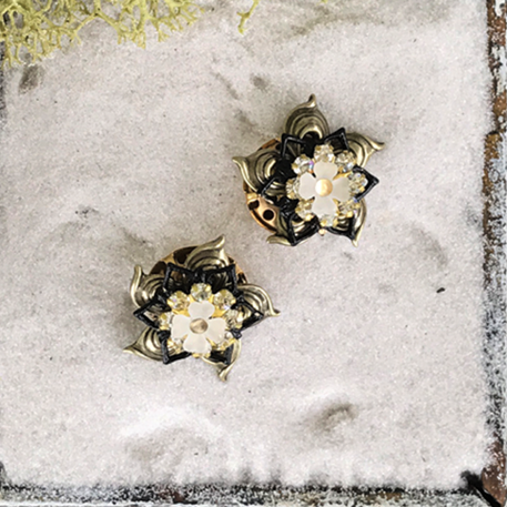 "Stroll on the Thames"