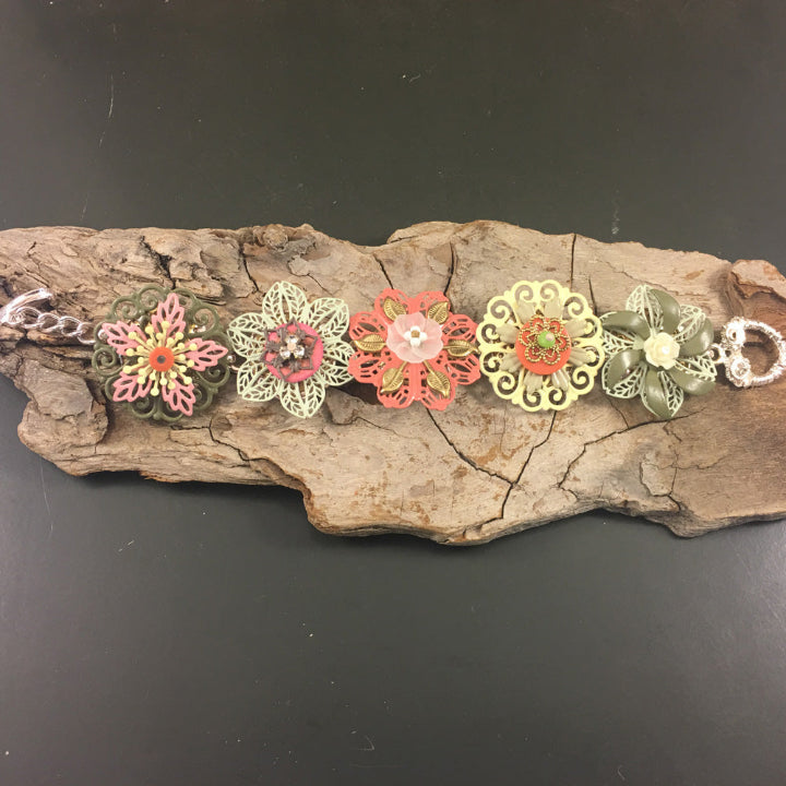 Orchid 5 link Bracelet